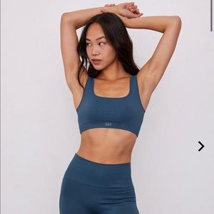 Set Active Sculpflex Box Cut Sports Bra